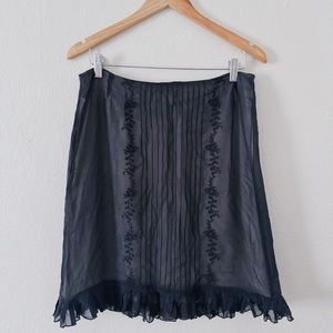 Y2K VINTAGE RUFFLE HEM SILK SKIRT W/ NEEDLEPOINT DETAILS